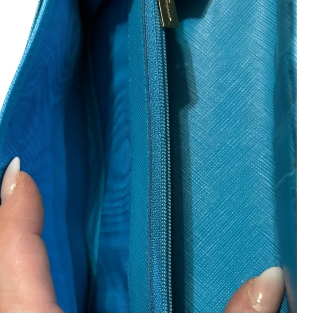 Salvatore Ferragamo Blue Wallet with Gold Detail and Bow closure - Picture 8 of 8